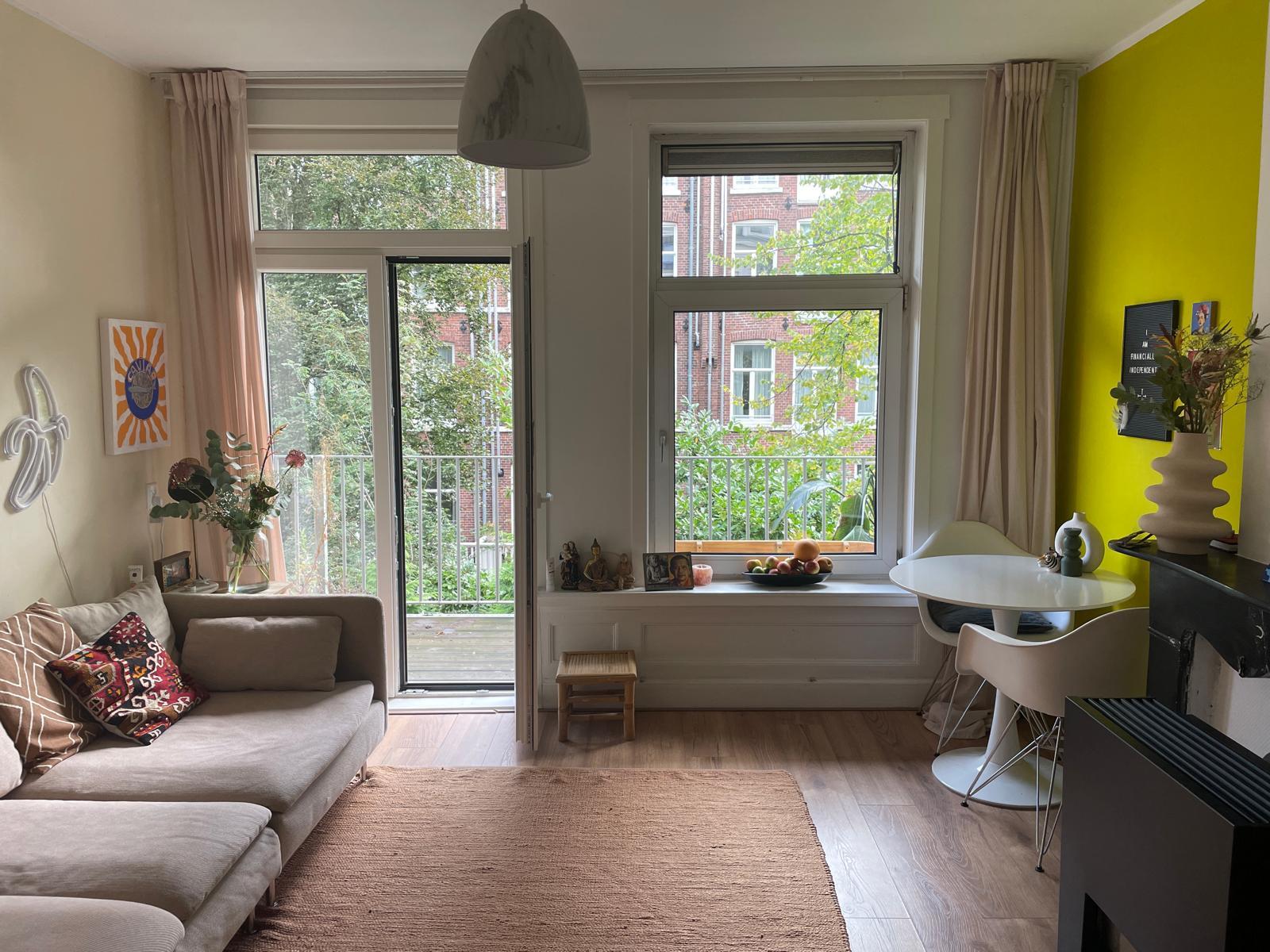 show all photos of Van Oldenbarneveldtstraat