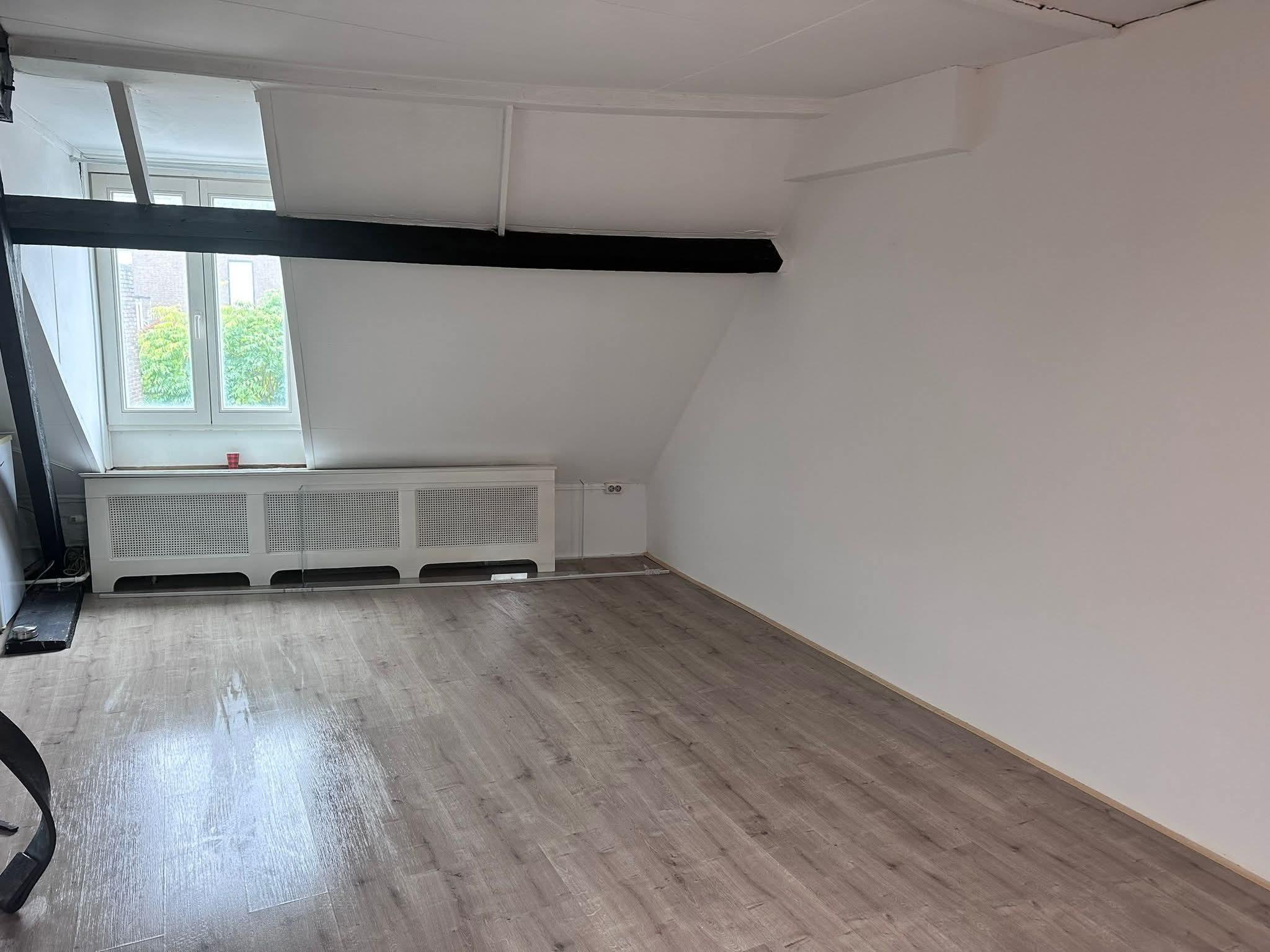 show all photos of Oude Tweebergenpoort