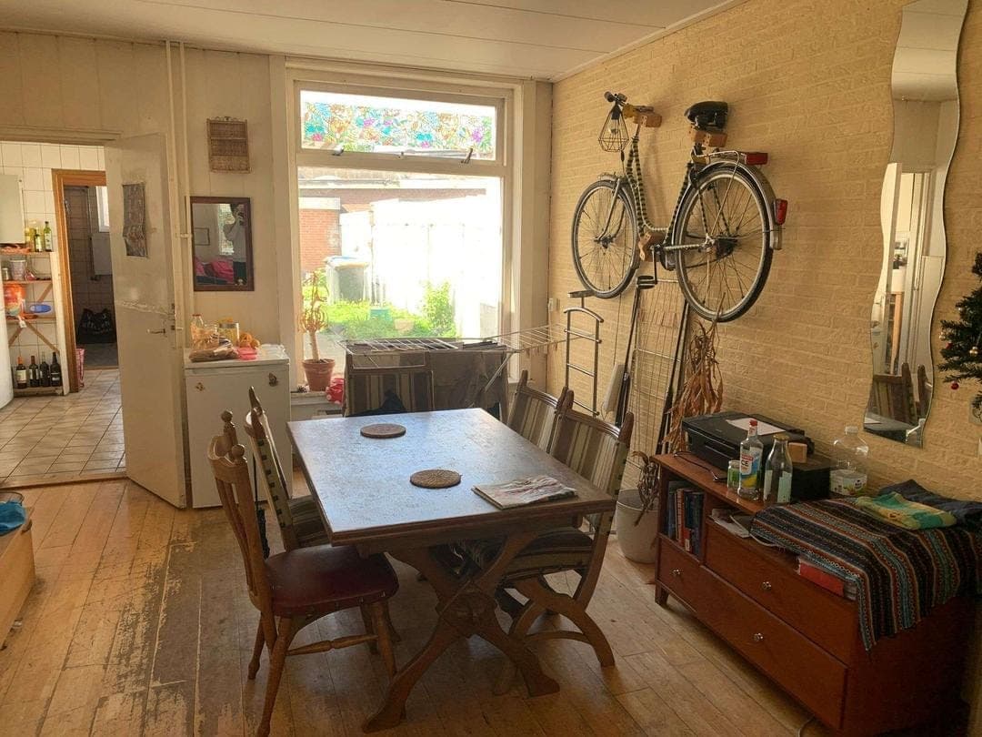 show all photos of Brinkstraat