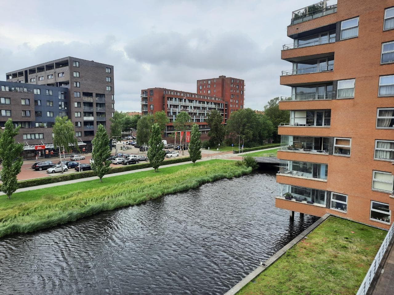 show all photos of Jan van Duivenvoordestraat