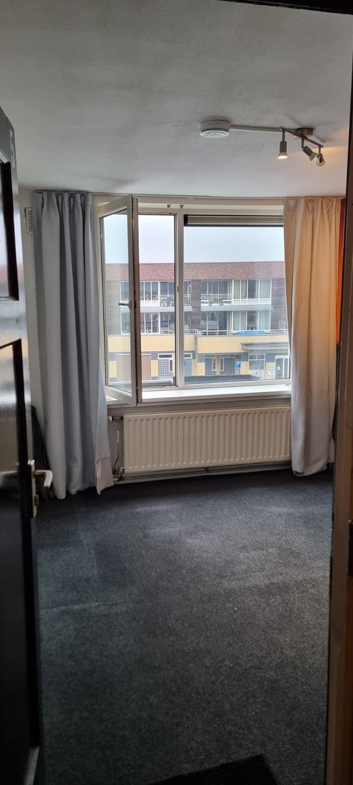 show all photos of G.J. van Heekstraat