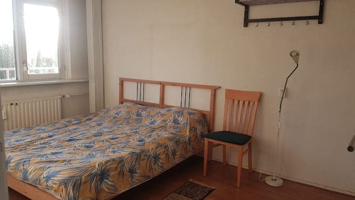 show all photos of Nieuwendamlaan