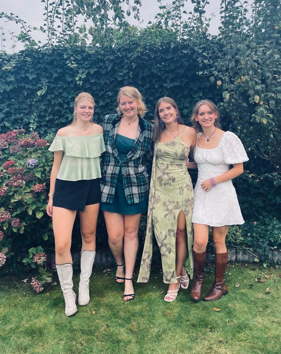 show all photos of Diedenweg