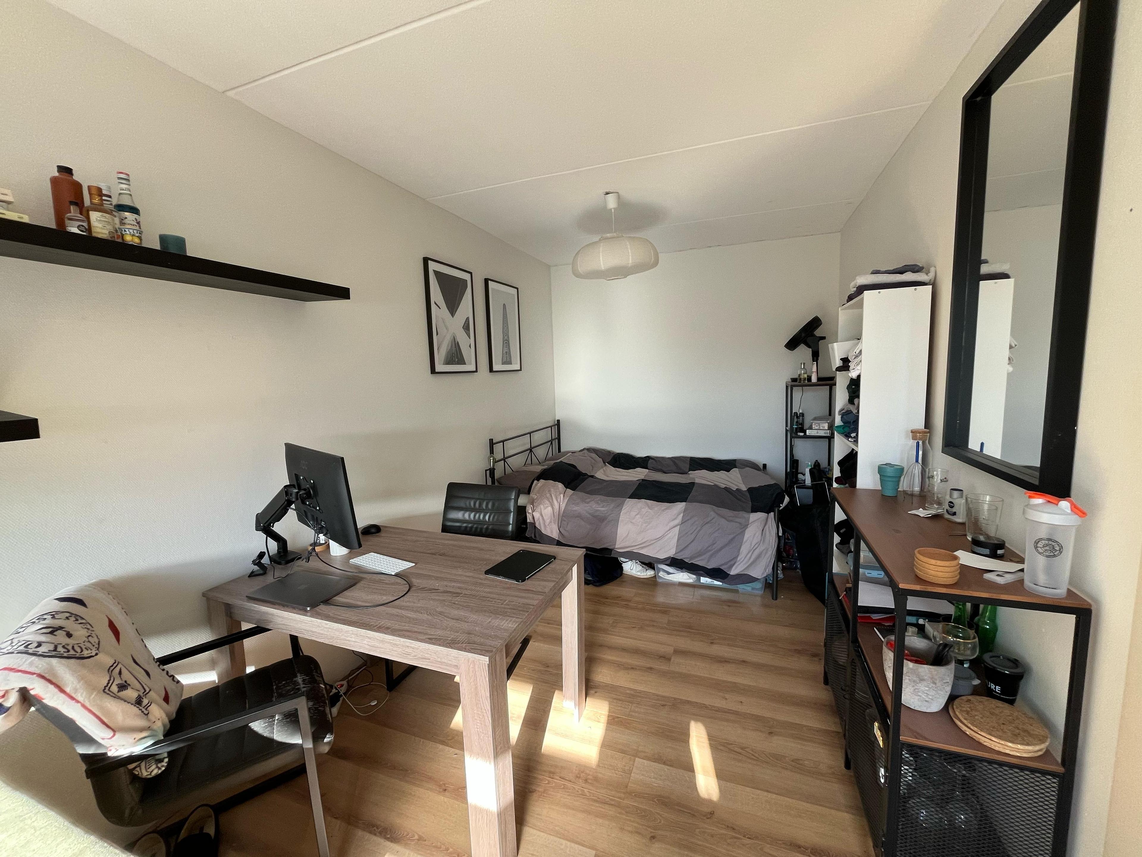 show all photos of Perikweg