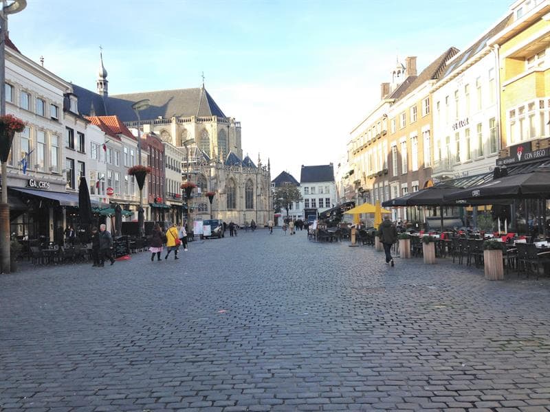show all photos of Grote Markt