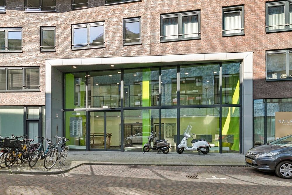 show all photos of Bierstraat