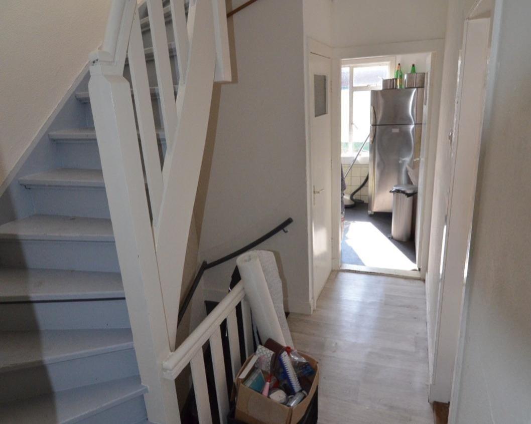 show all photos of Bandoengstraat