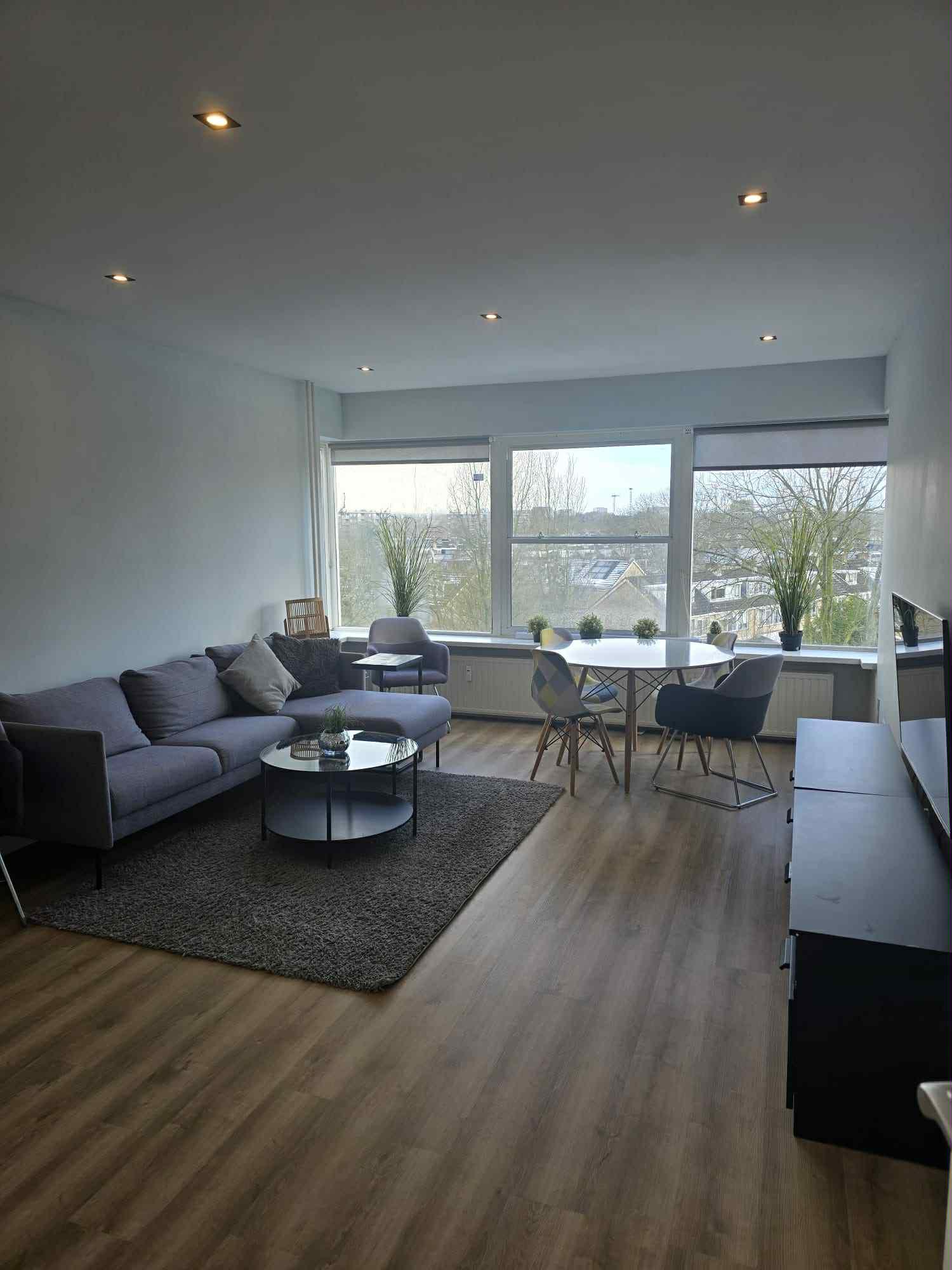 show all photos of Graan voor Visch