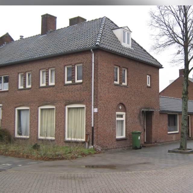 show all photos of Bloemfonteinstraat