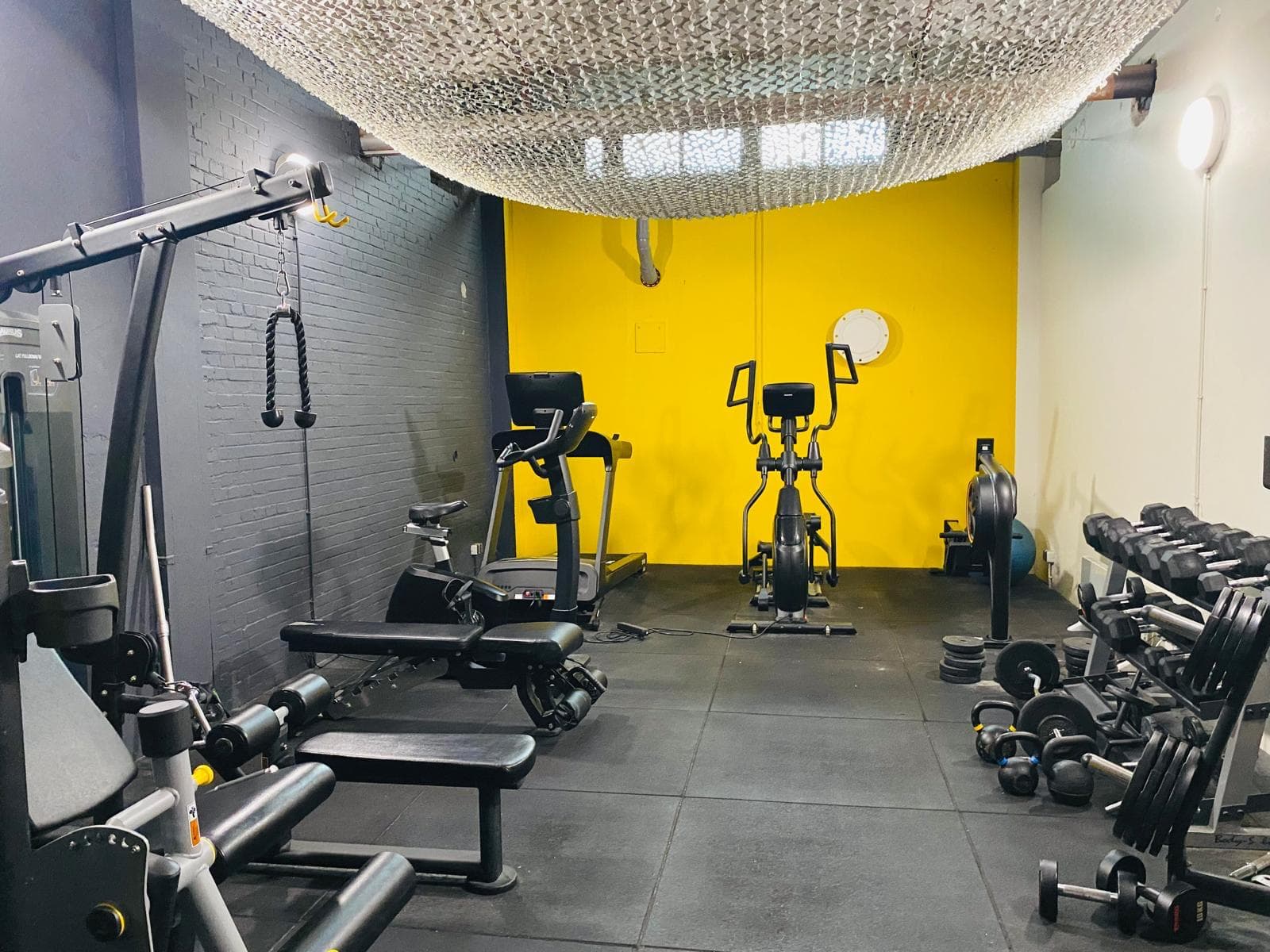 show all photos of Westzeedijk