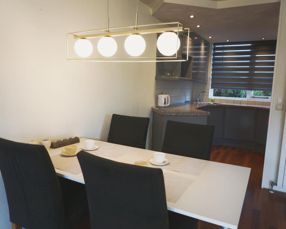 show all photos of Anna Blamanstraat