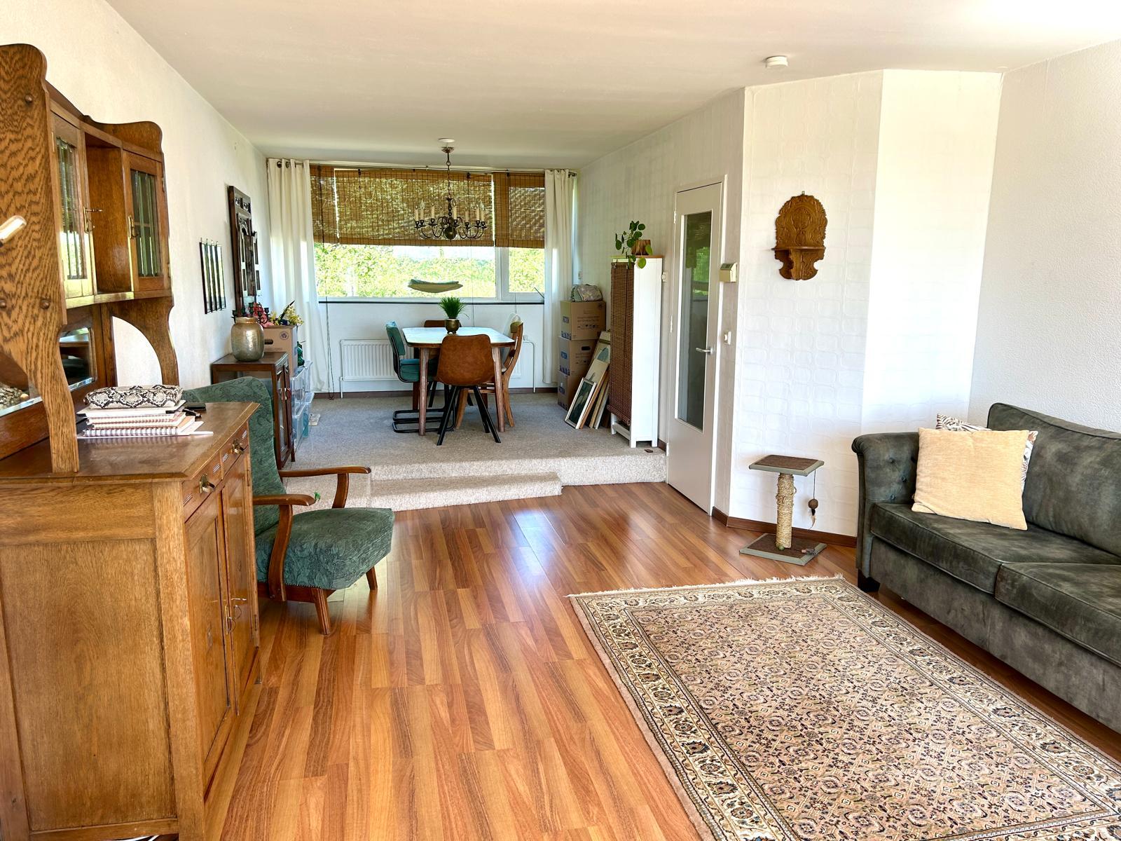 show all photos of Bilderdijkkade