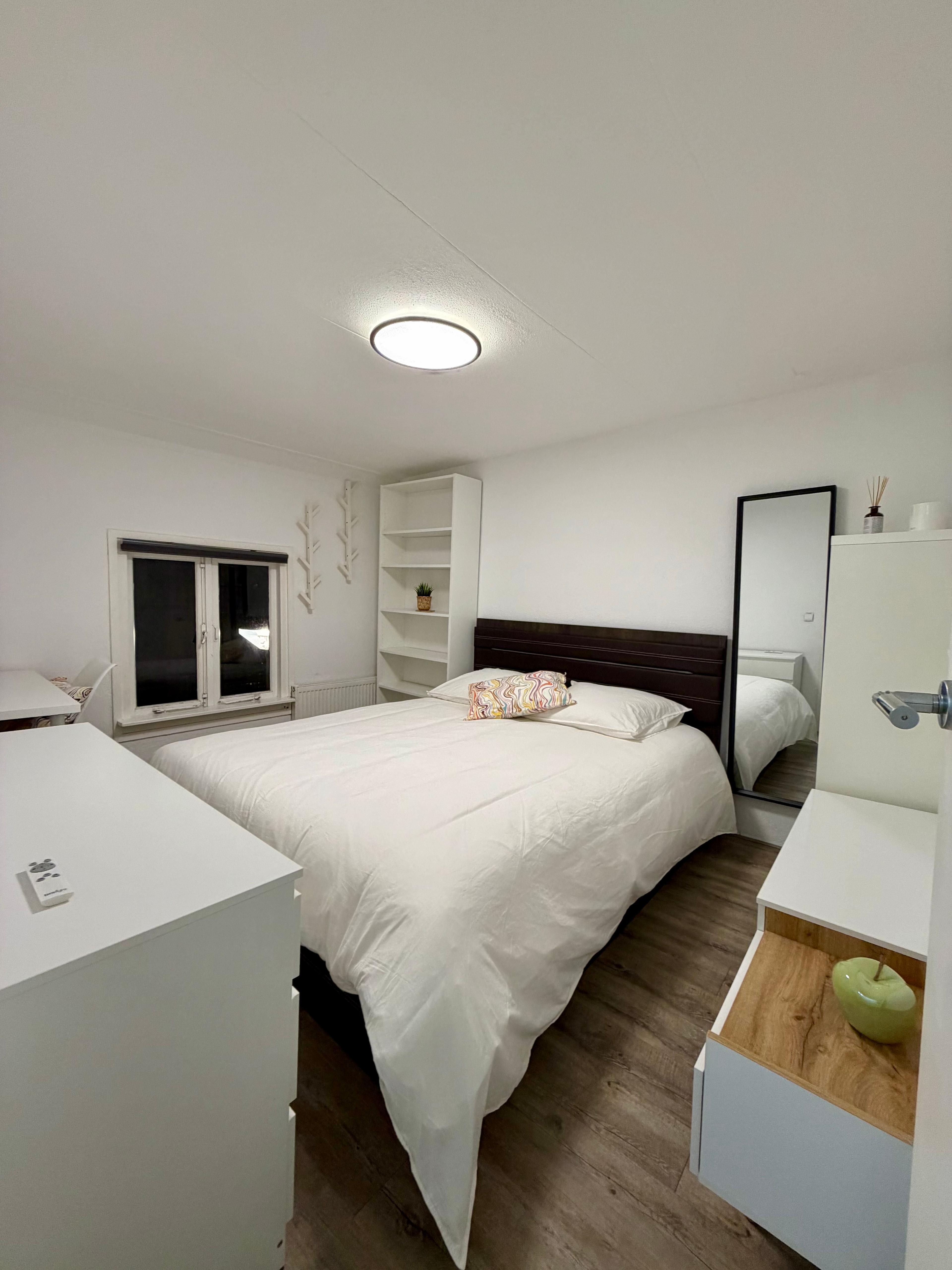 show all photos of Den Bommelsestraat