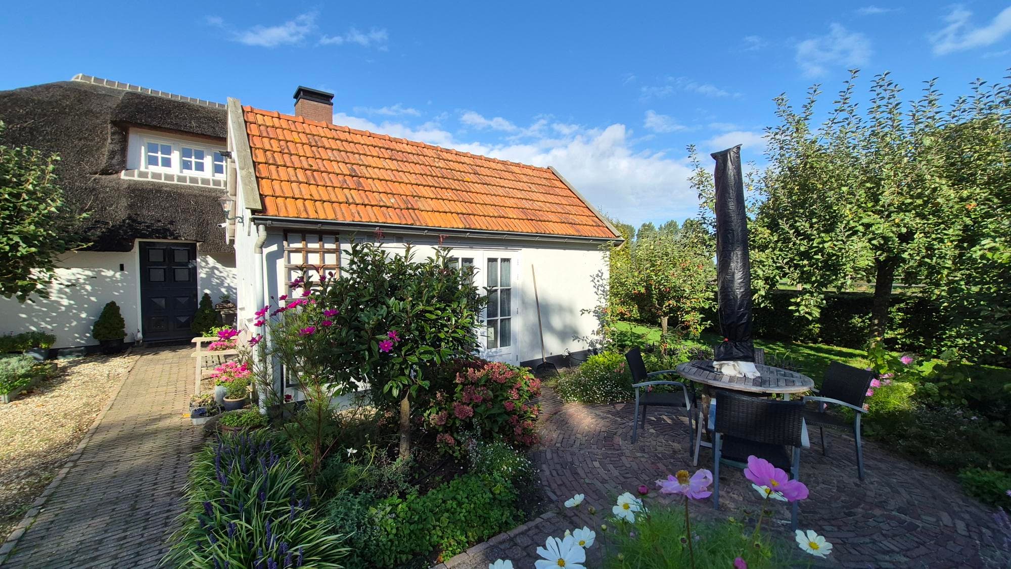 show all photos of Dijkgraaf