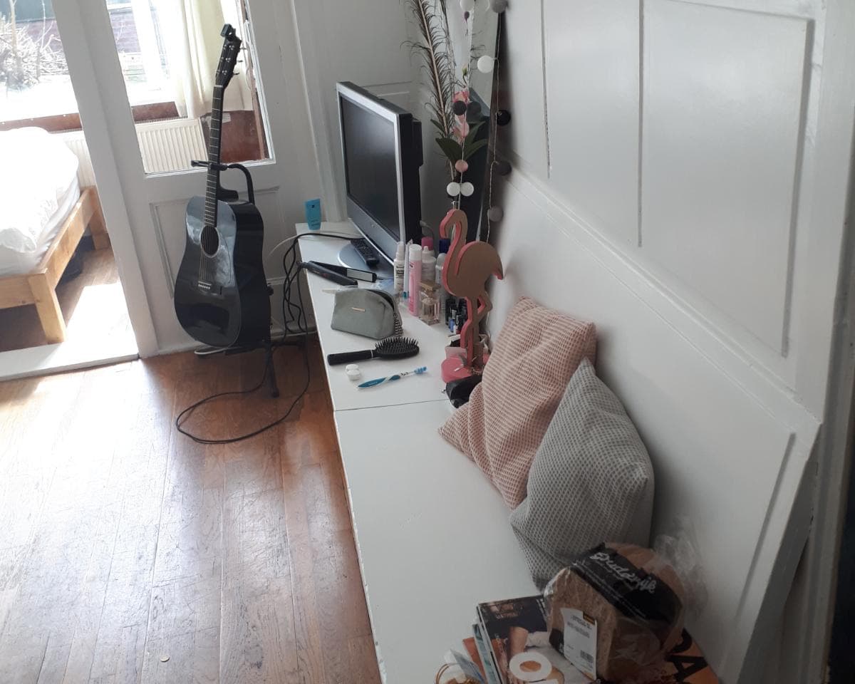 show all photos of Cornelis Frederiksstraat