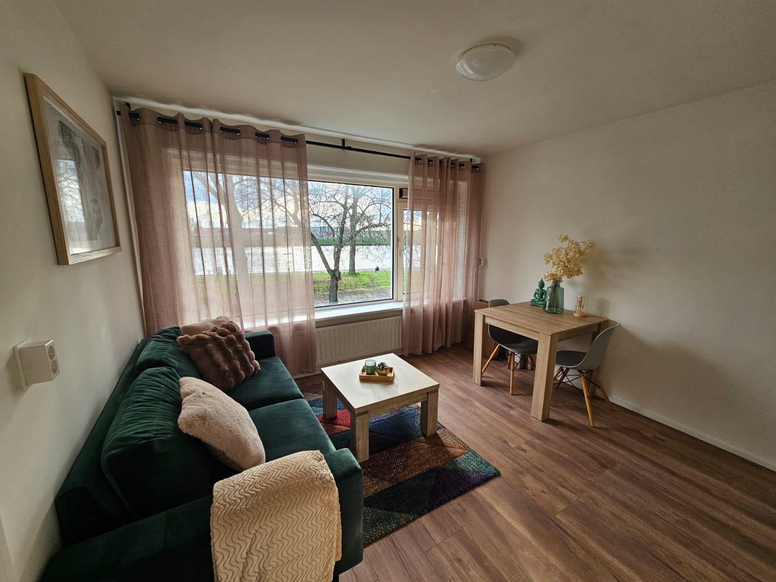 show all photos of Rooseveltlaan