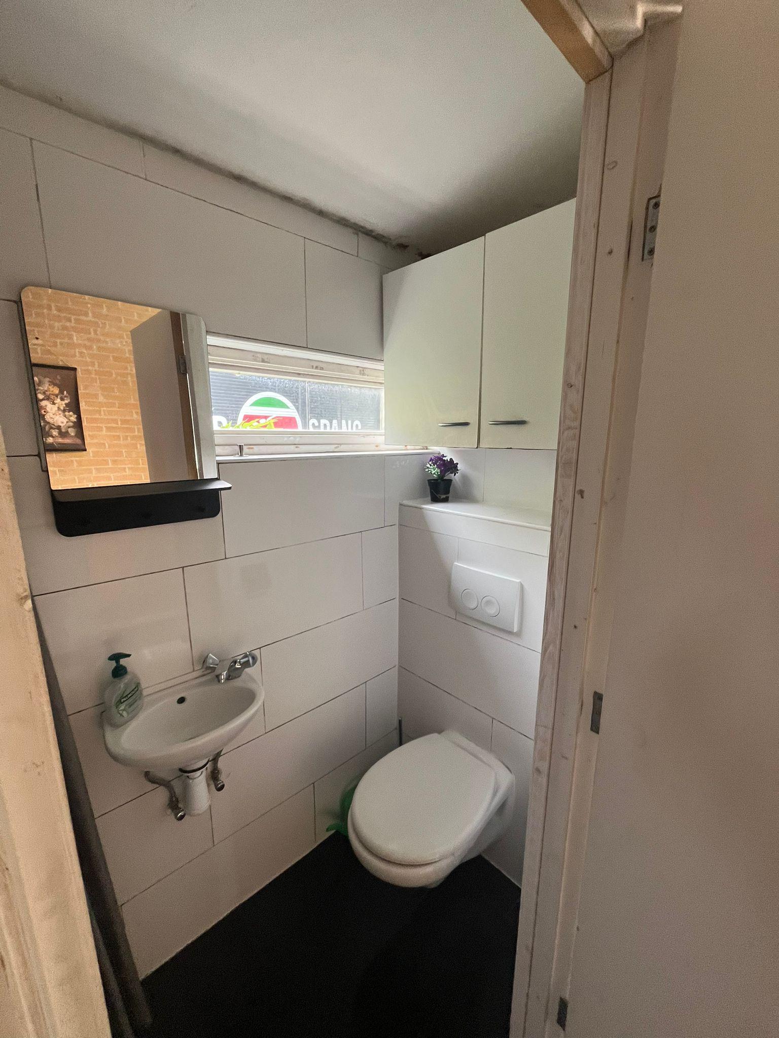 show all photos of Sloterweg