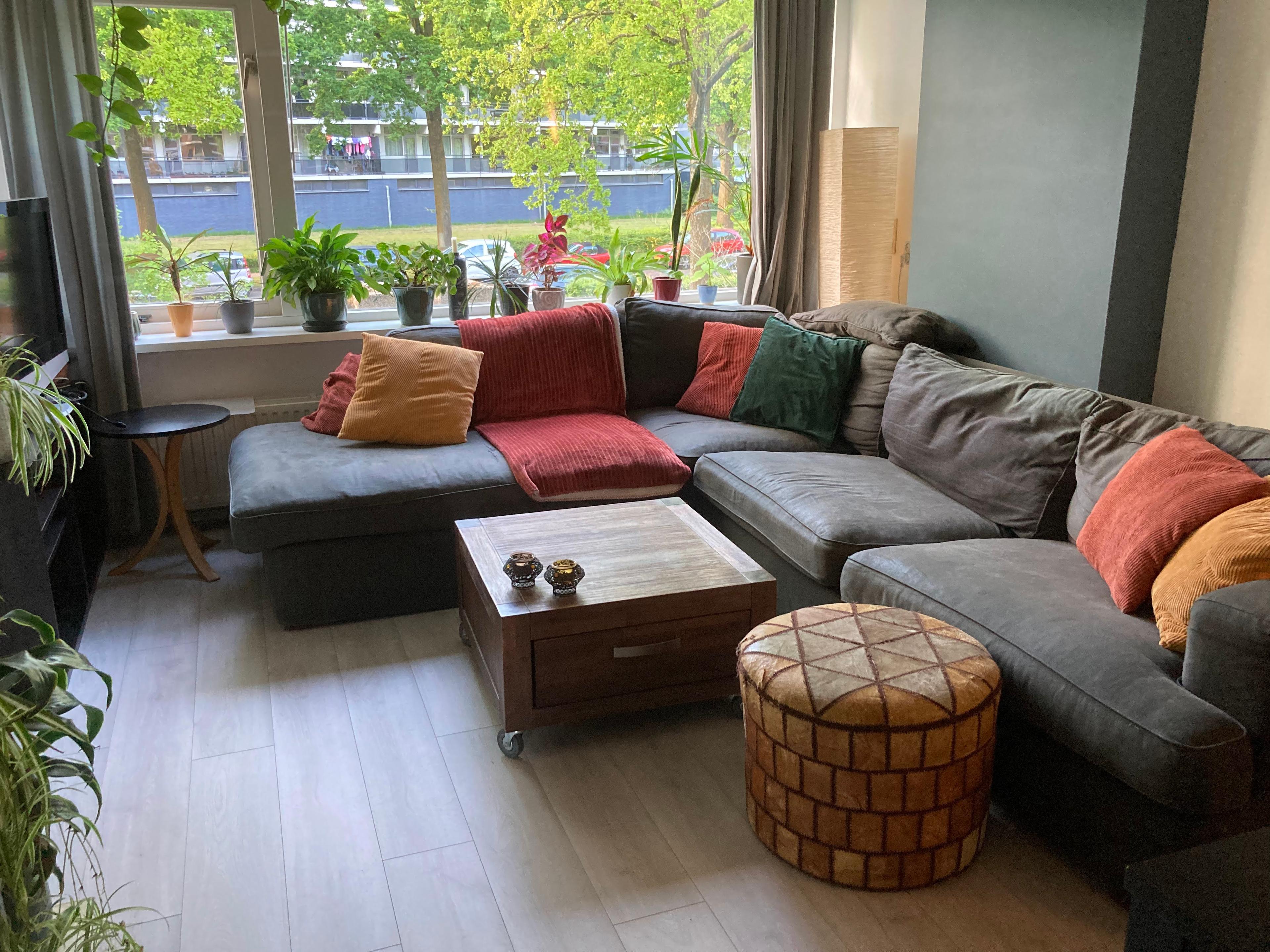 show all photos of Van Uvenweg