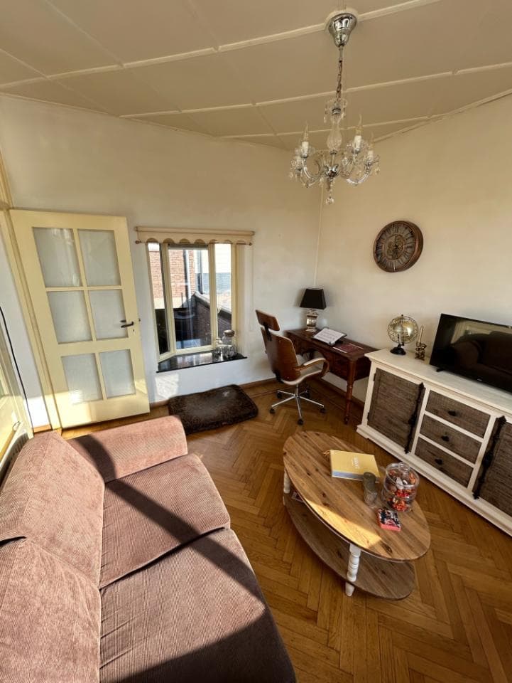 show all photos of Pastoor van Leeuwenstraat