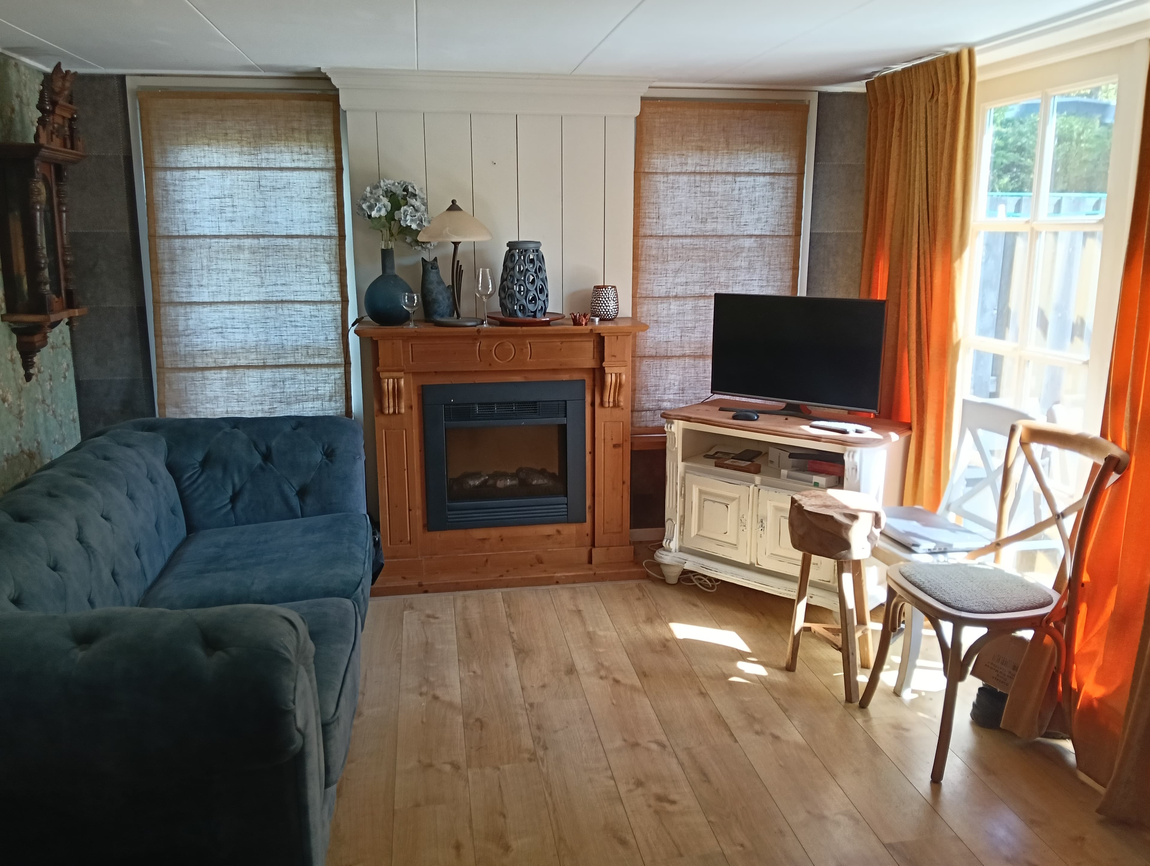 show all photos of Noordstroeerweg