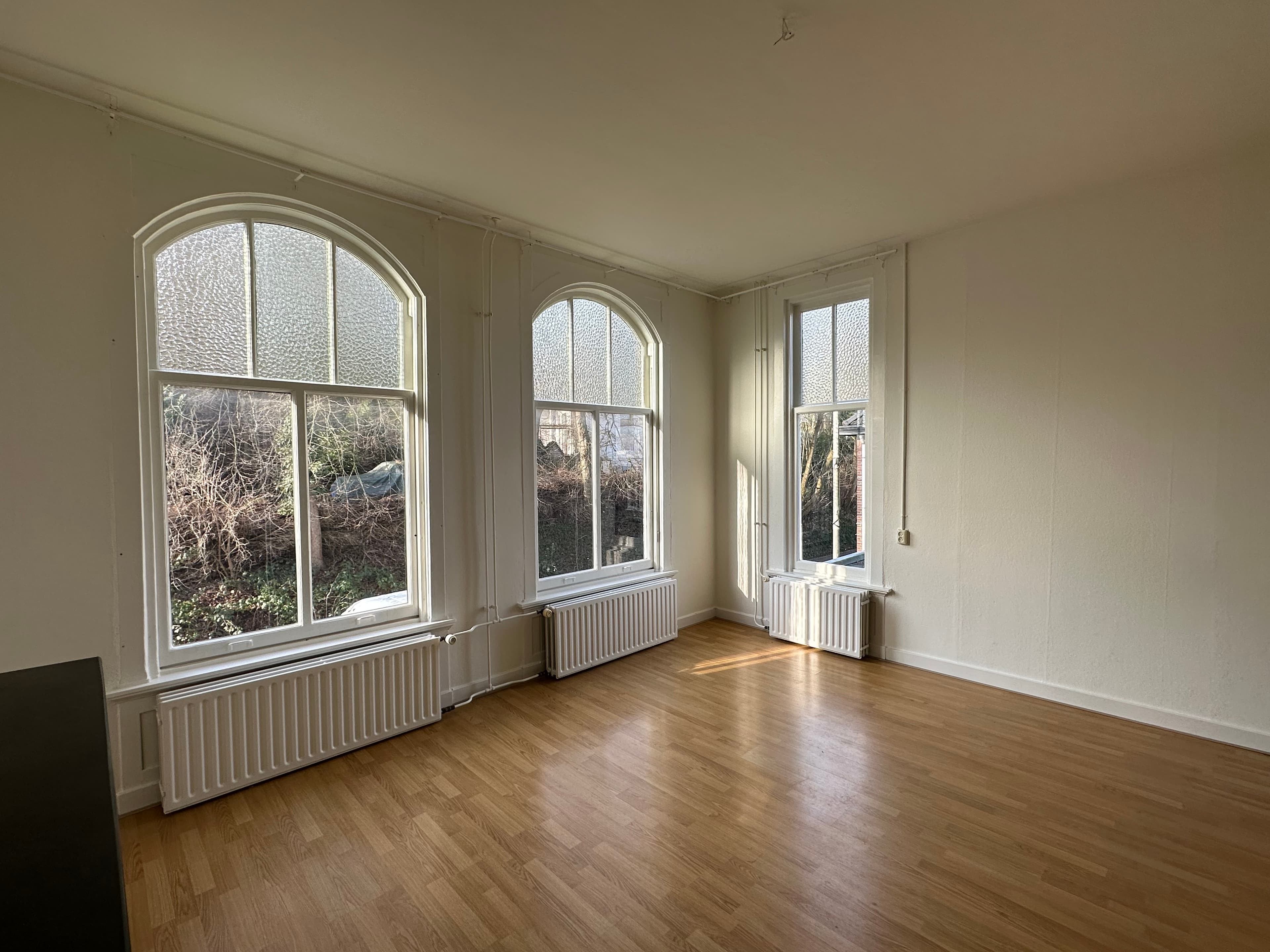 show all photos of Rijksstraatweg