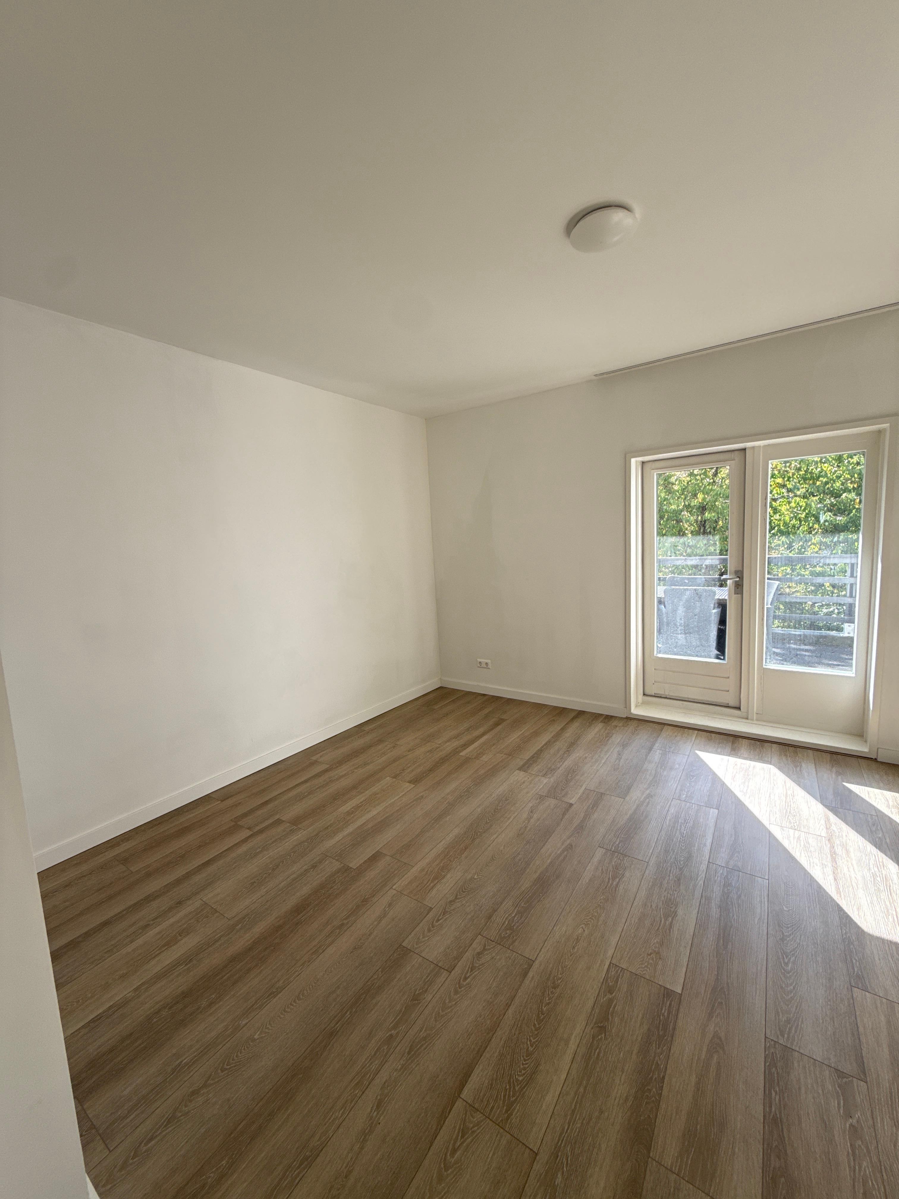 show all photos of Honingerdijk