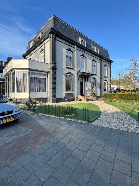 show all photos of Nieuweweg