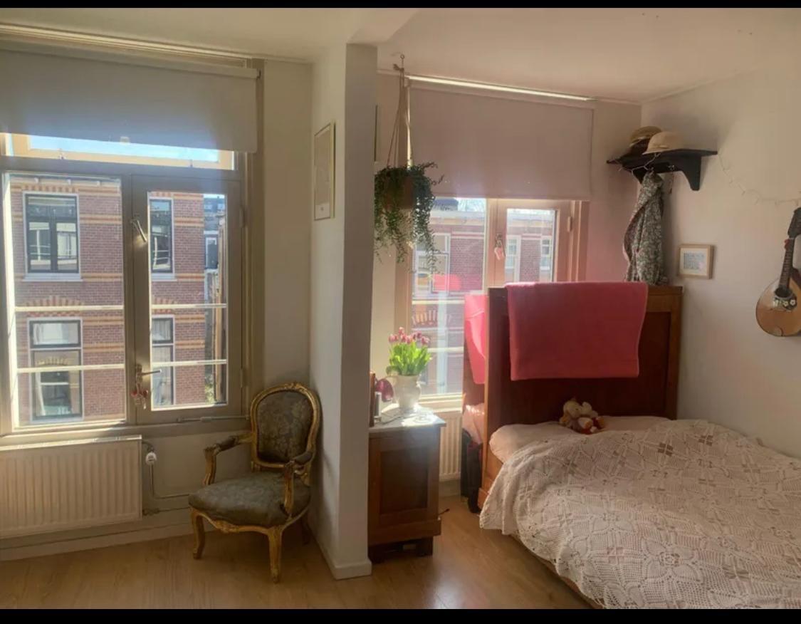 show all photos of Bouwmeesterstraat