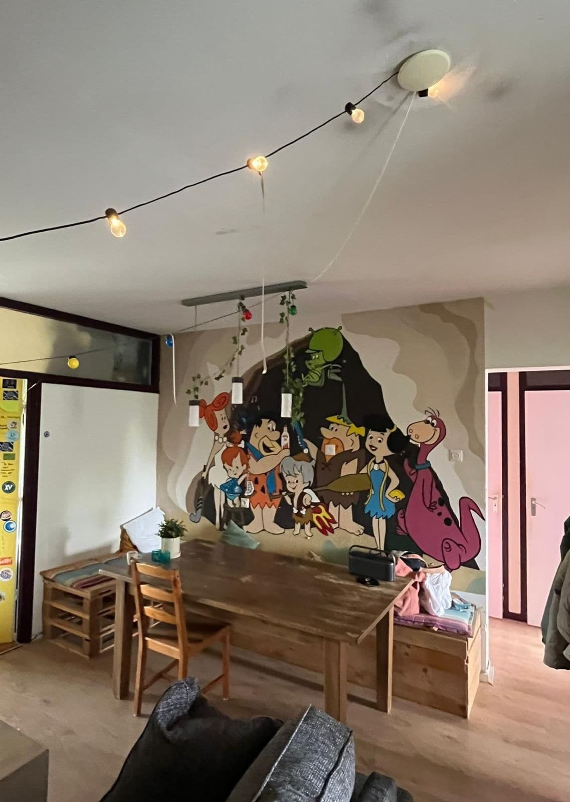 show all photos of Roland Holstlaan