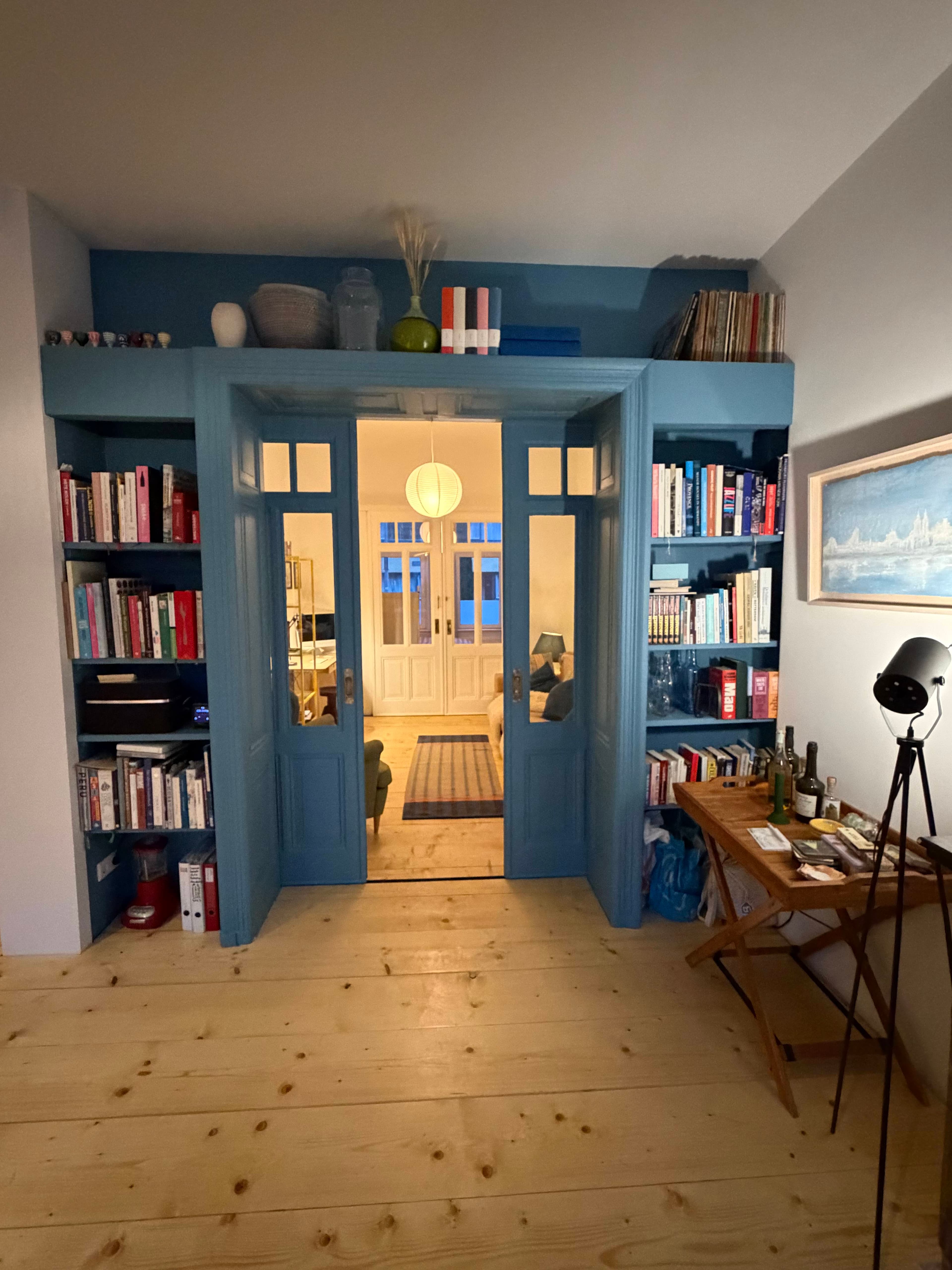 show all photos of Joost van Geelstraat