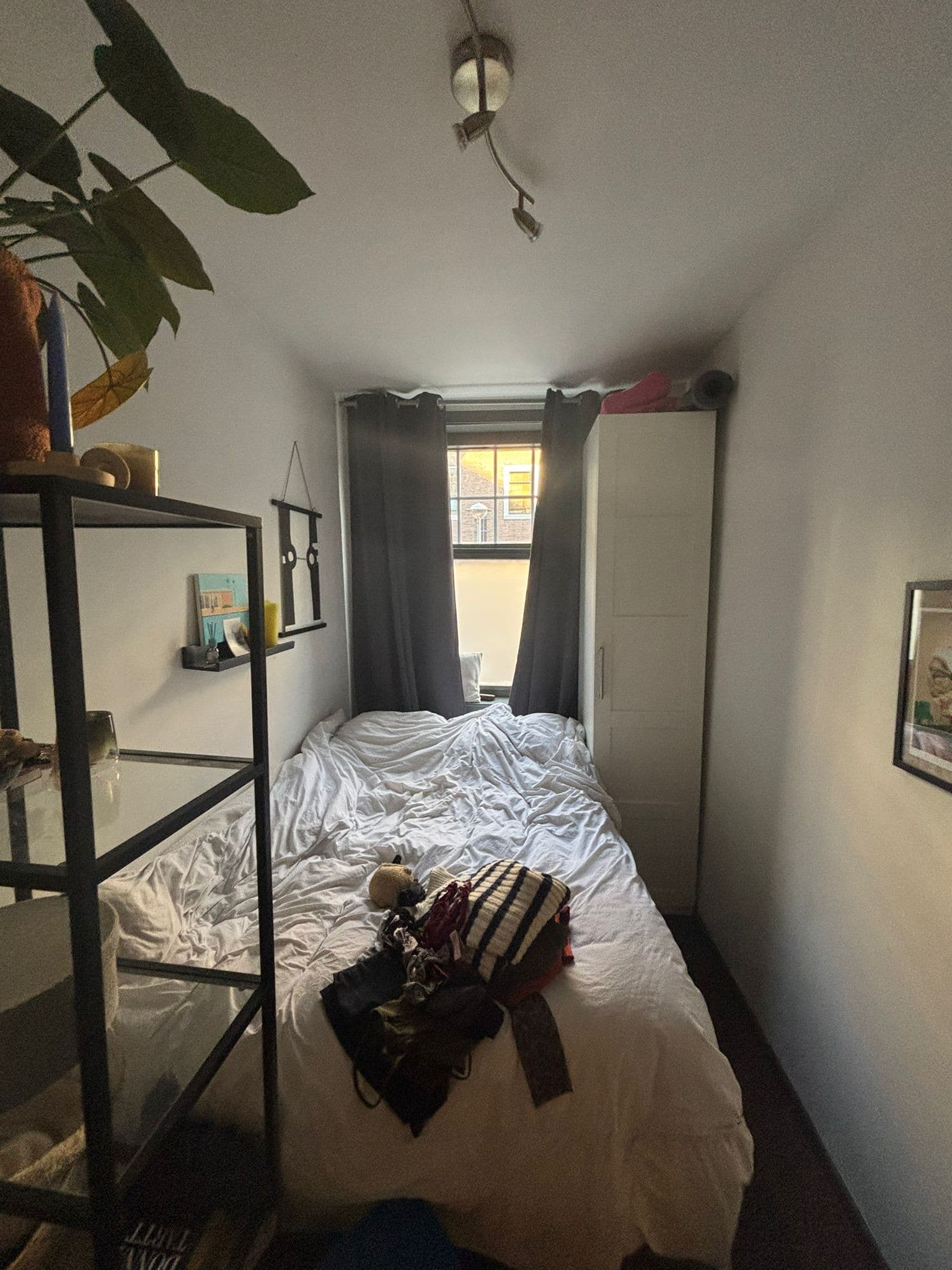 show all photos of Paramaribostraat