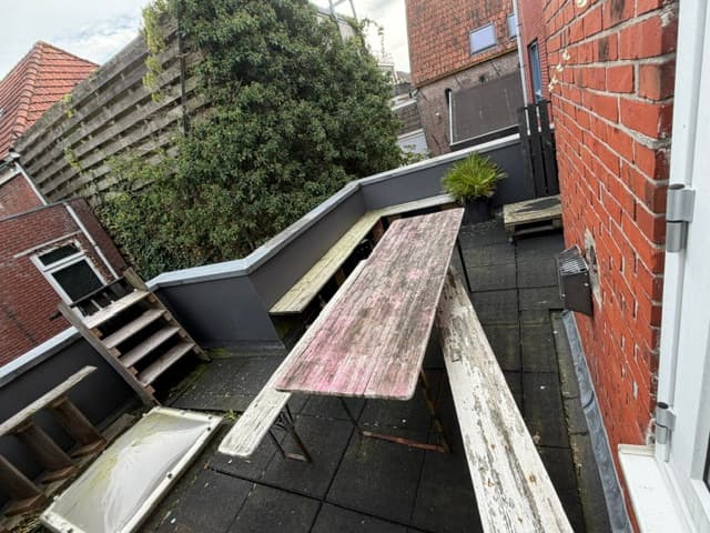 show all photos of Hoekstraat