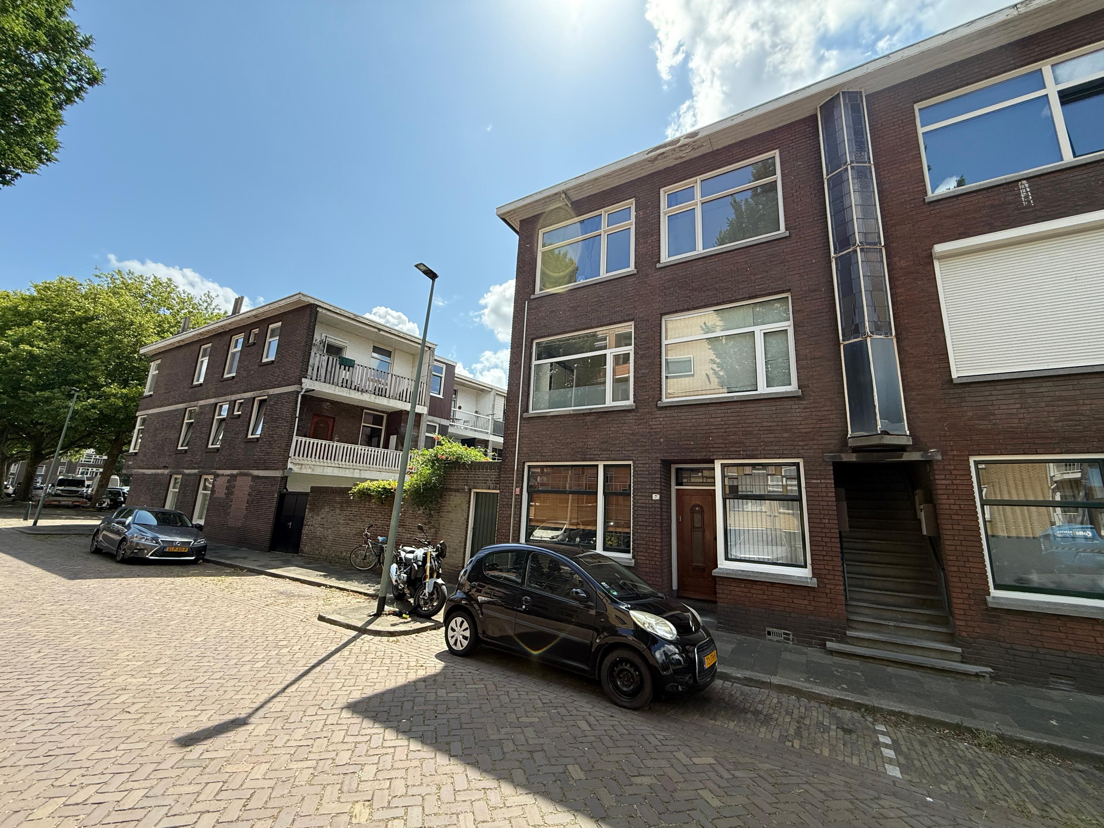 show all photos of Broekweg