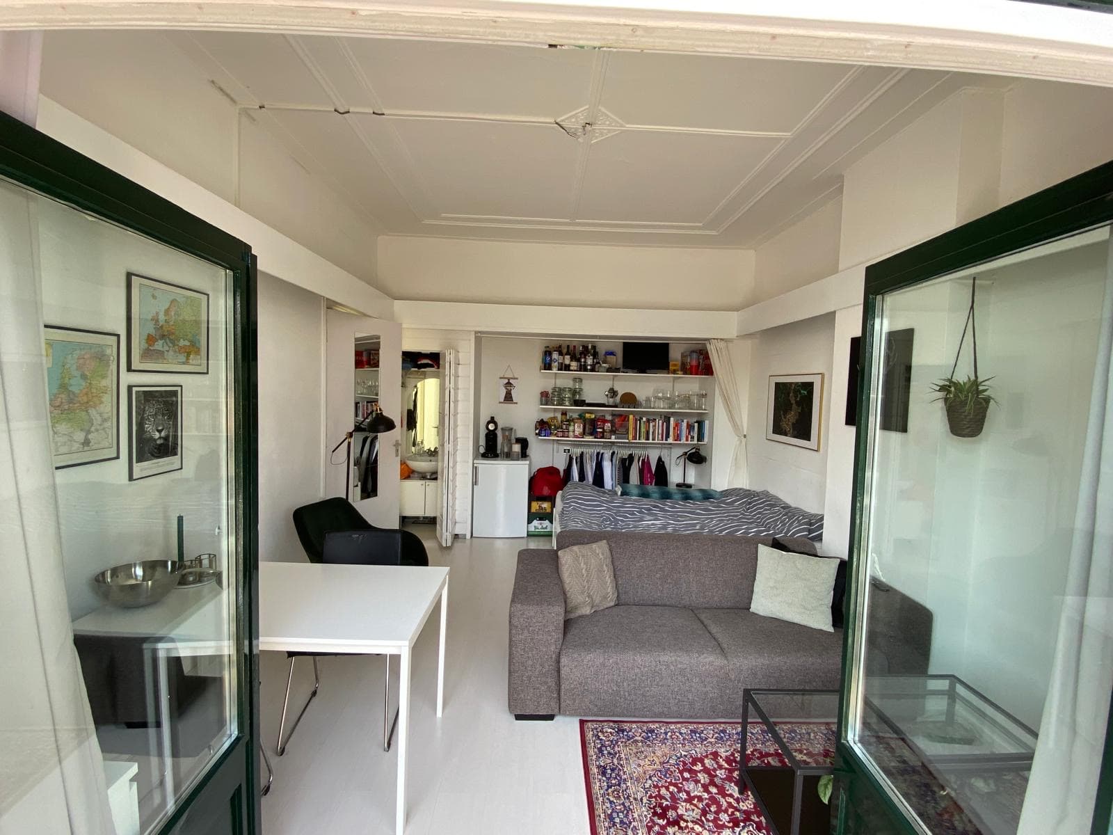 show all photos of St. Annastraat