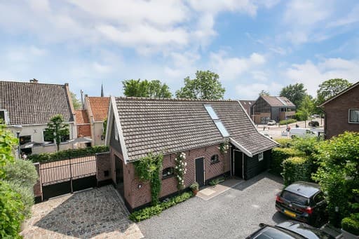 show all photos of Odenveltlaan
