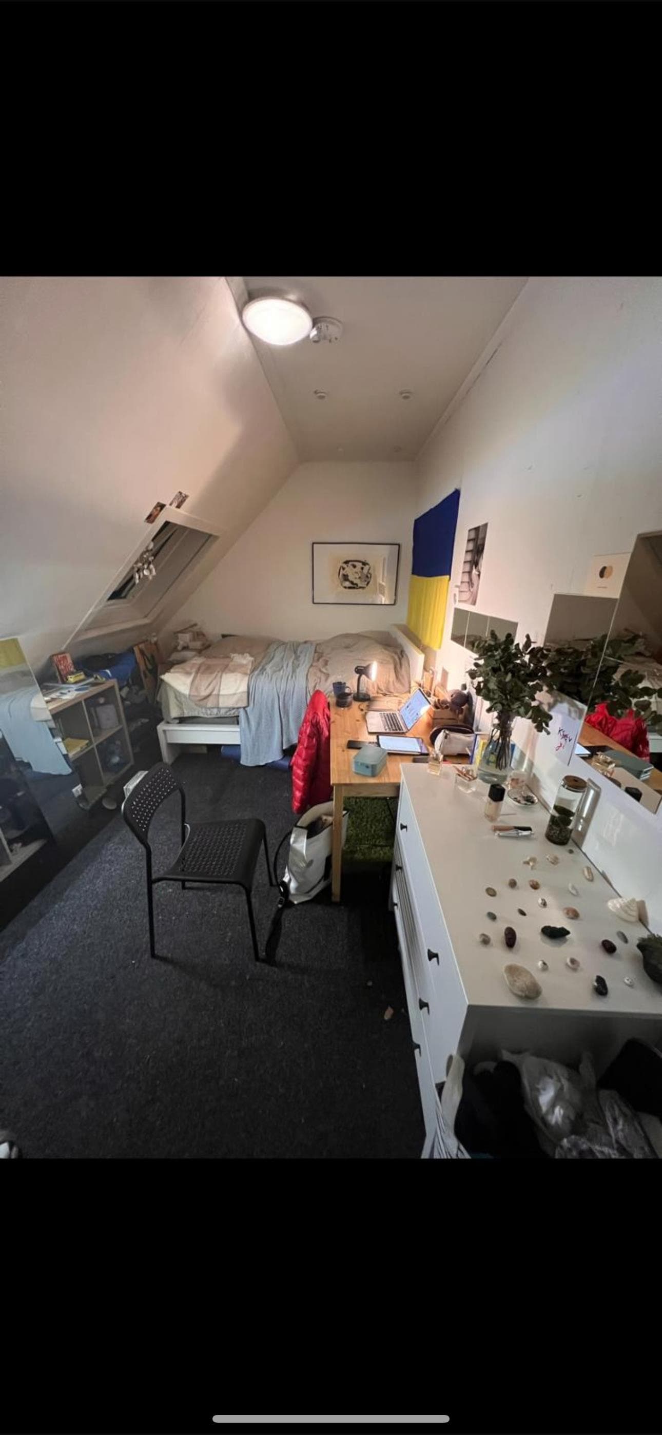 show all photos of Folkingestraat