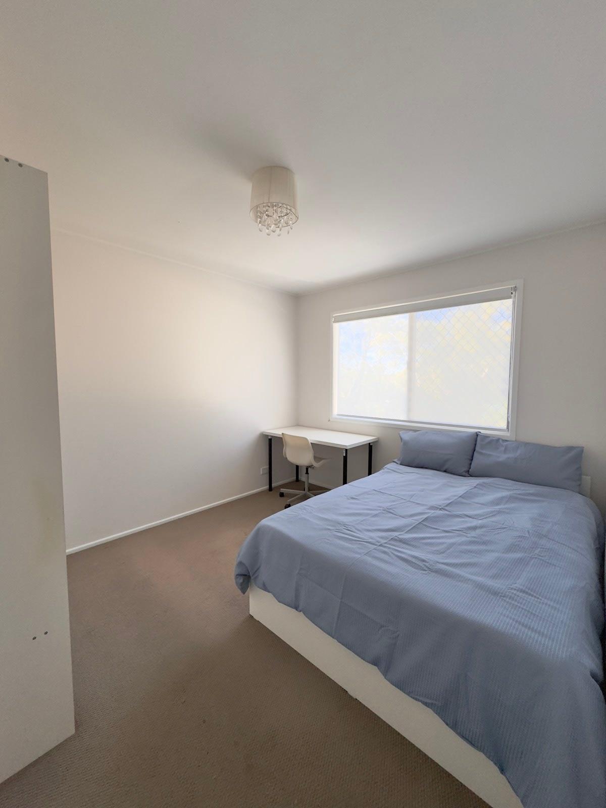 show all photos of Henri Didonweg