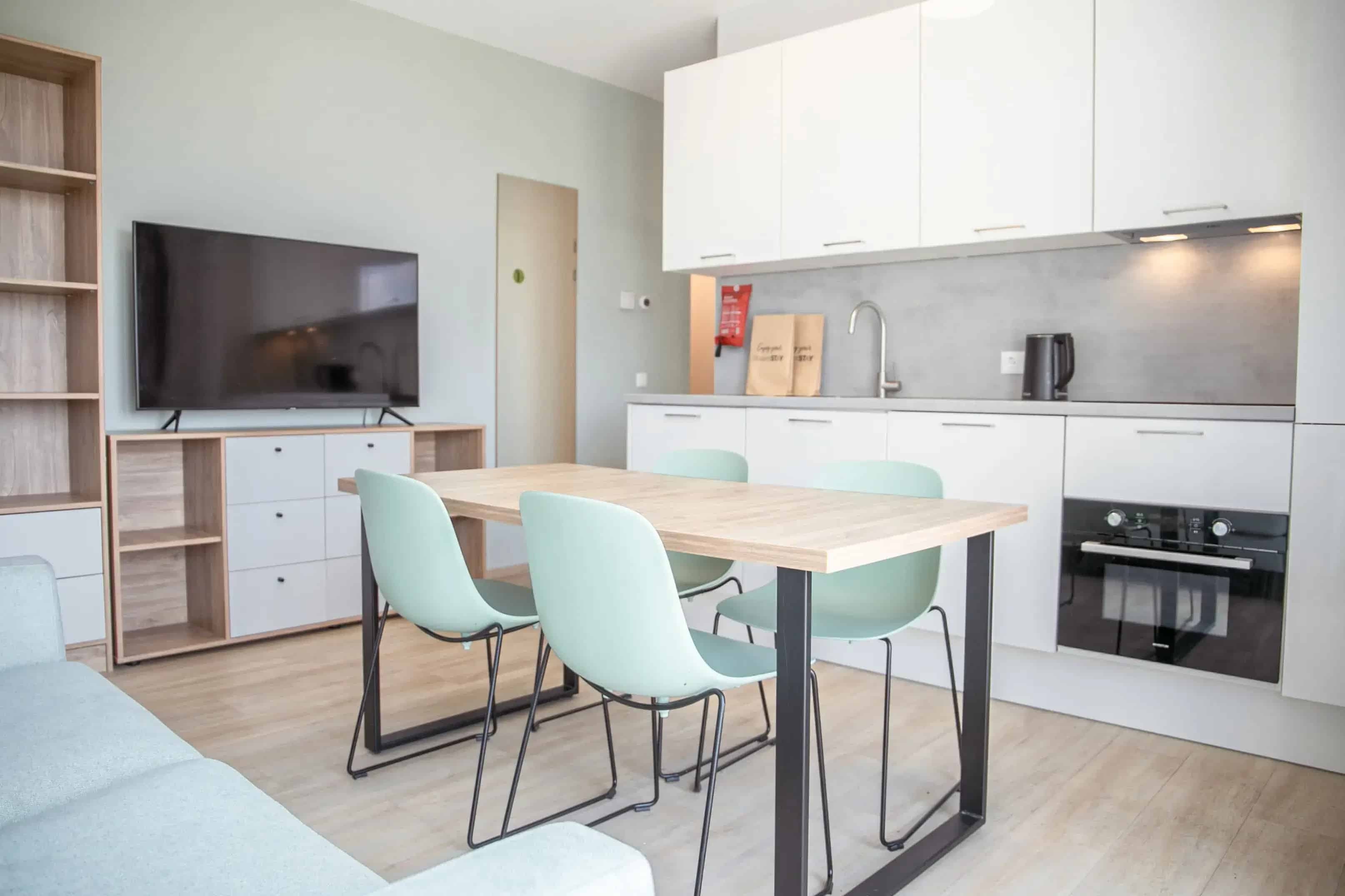 show all photos of Ubbo Emmiuslaan