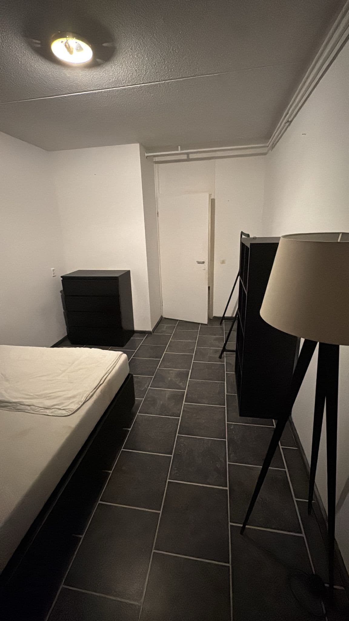 show all photos of Riouwstraat