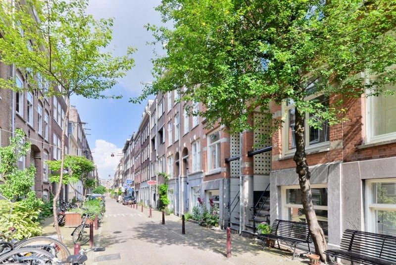 show all photos of Tweede Weteringdwarsstraat