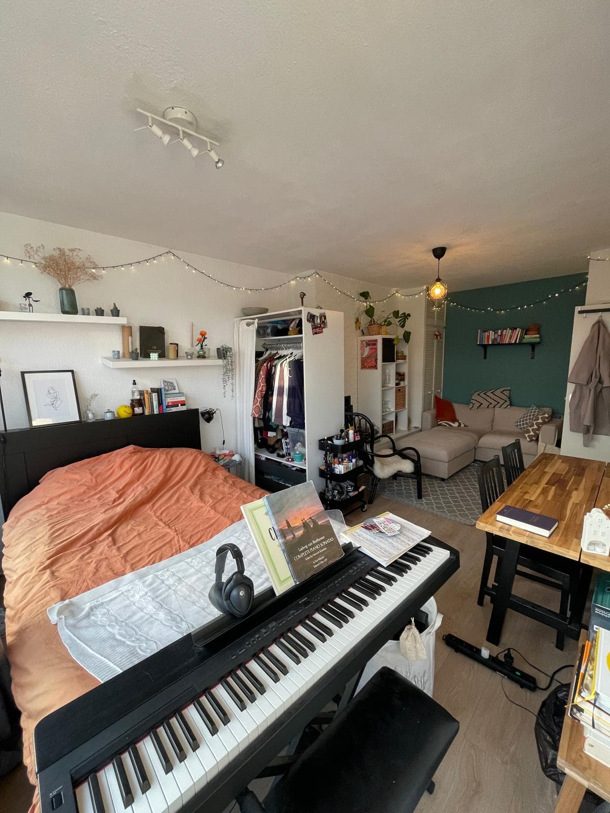 show all photos of Lingestraat