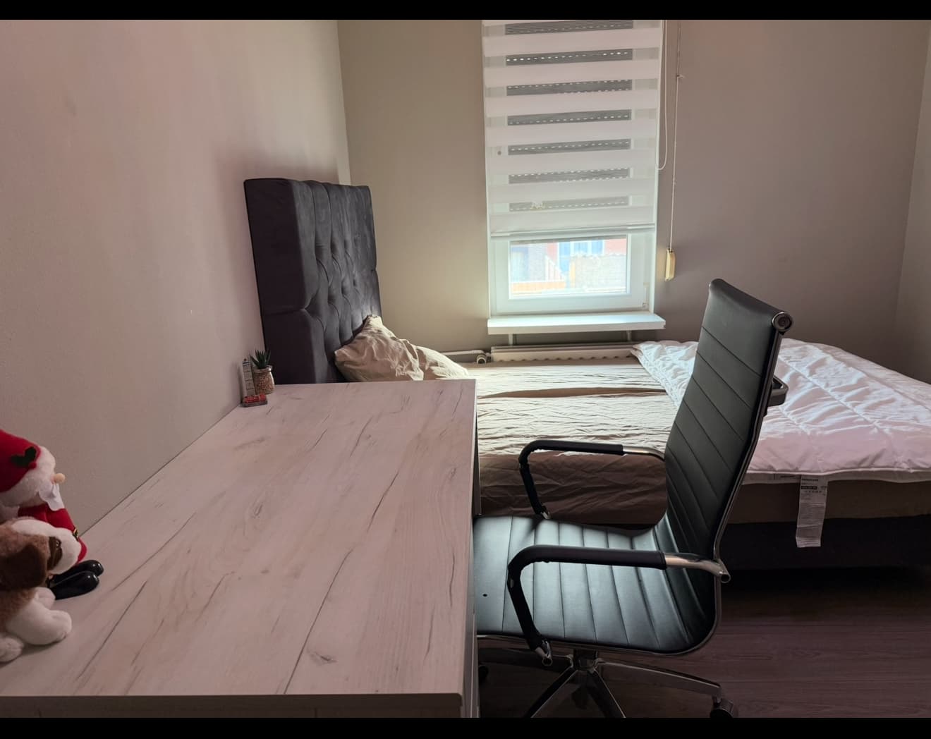 show all photos of A. Vondelingstraat