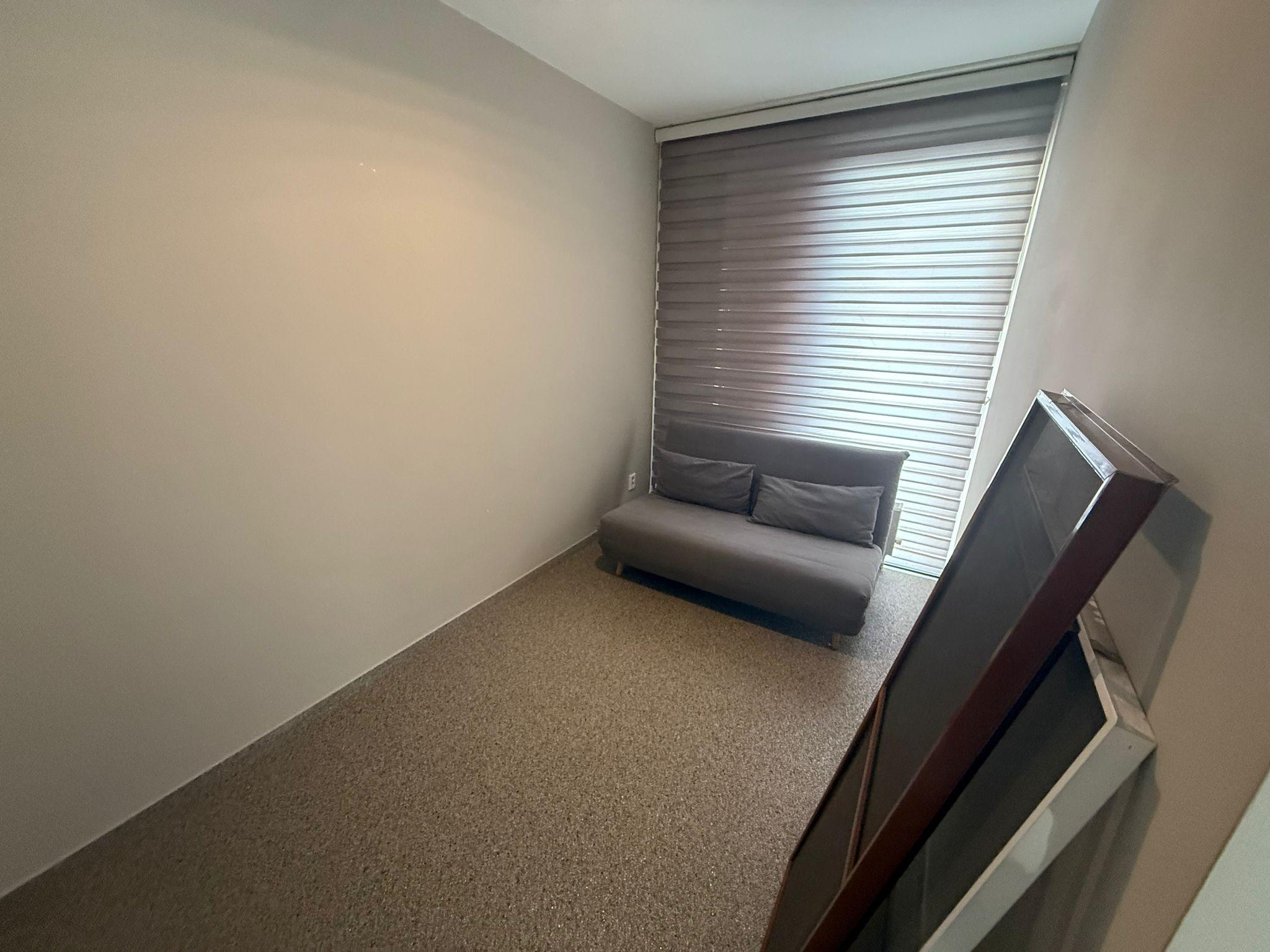 show all photos of Spangesekade