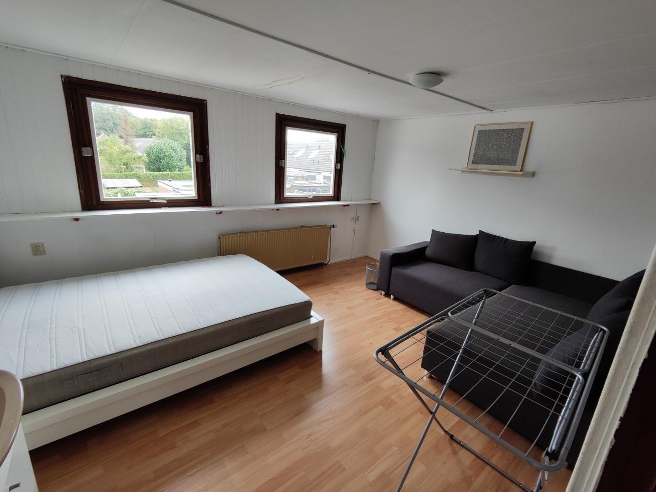 show all photos of Schietbaanweg