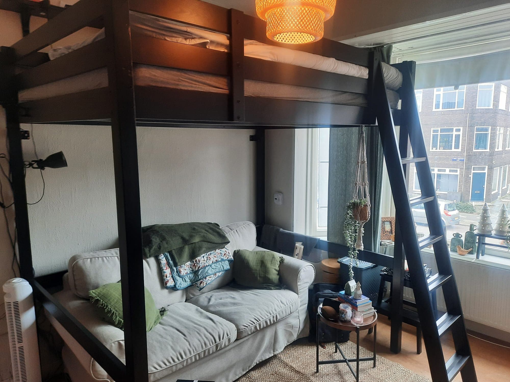 show all photos of E. Thomassen a Thuessinklaan