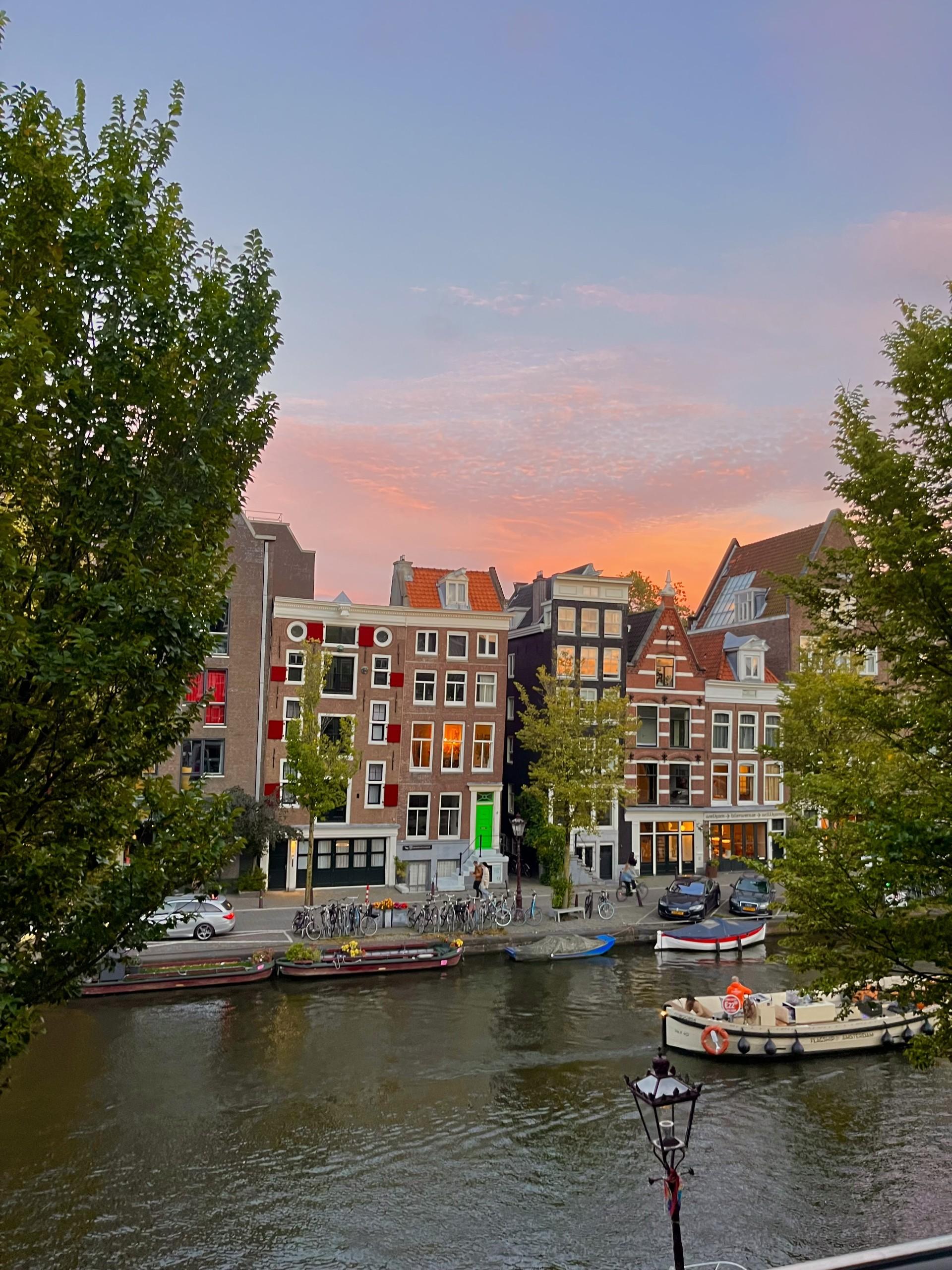 show all photos of Prinsengracht