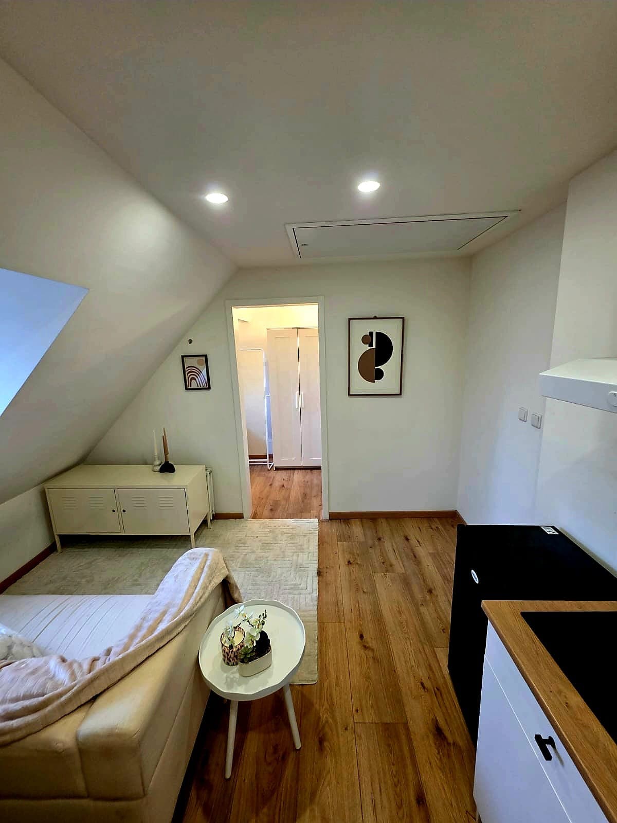 show all photos of Van Koetsveldstraat