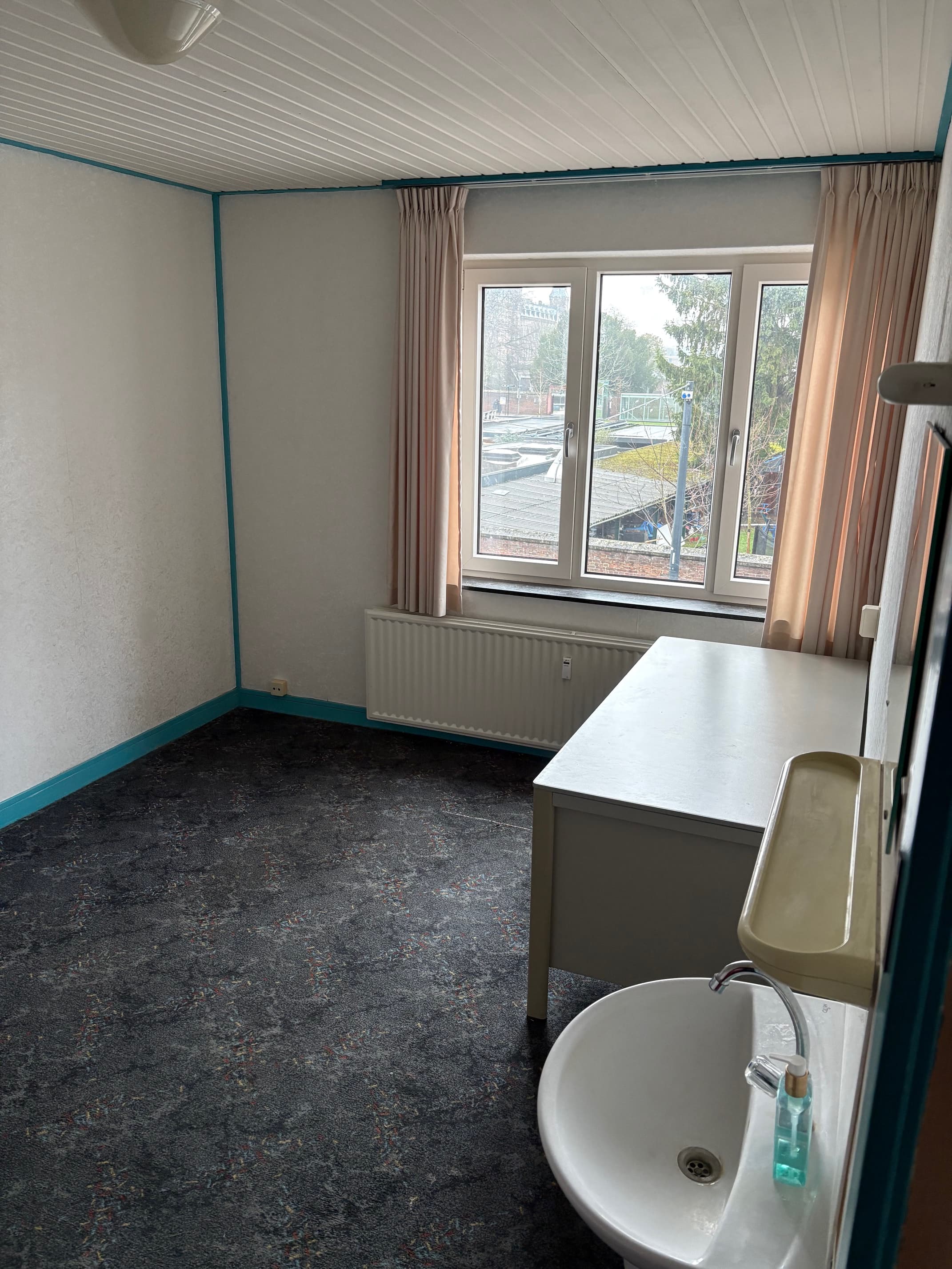 show all photos of Paardestraat