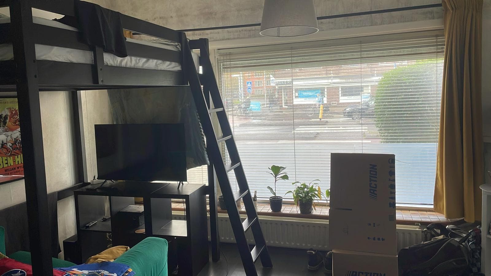 show all photos of Korreweg