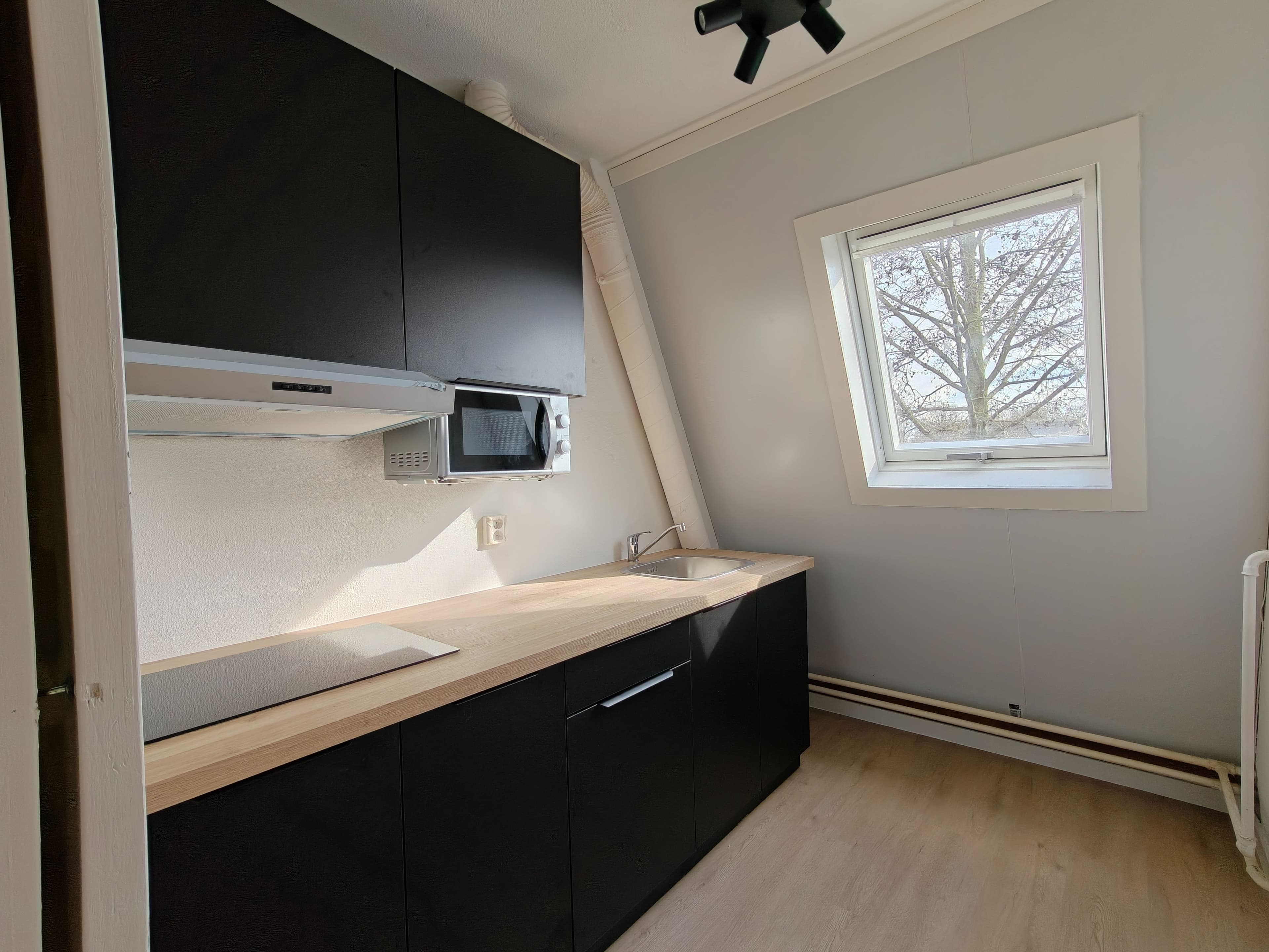 show all photos of Bosgouw